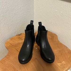 Steve Madden Black Ankle Boots